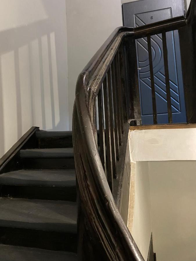 Центер Квартира На Вулиці Лесі Українки 19 Lviv Ngoại thất bức ảnh